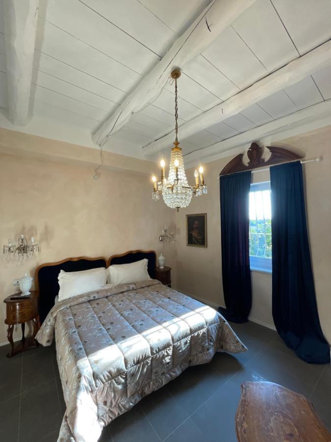 Antica Villa Cuneo- Guest House - "B&B E Non Un Hotel A Cuneo" Bagian luar foto