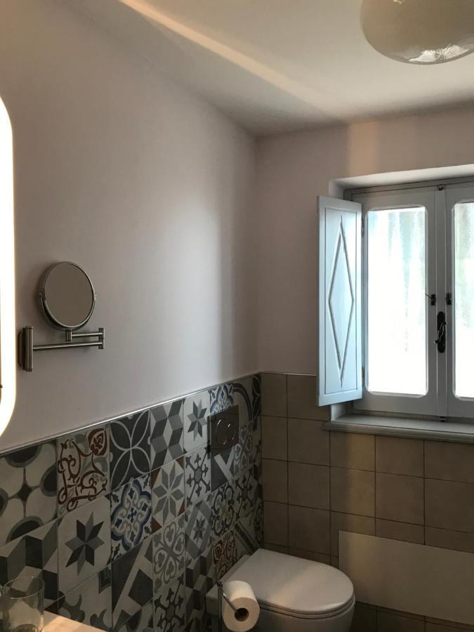 Antica Villa Cuneo- Guest House - "B&B E Non Un Hotel A Cuneo" Bagian luar foto